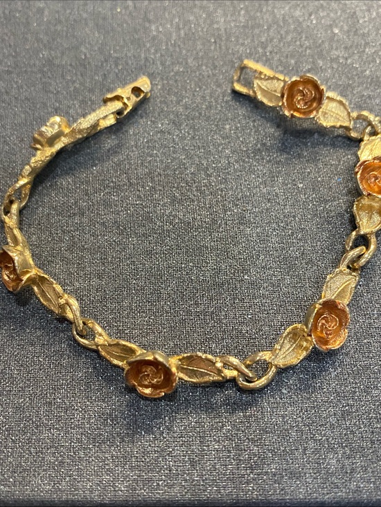 Jewelry - Vintage Bracelet 7 inch